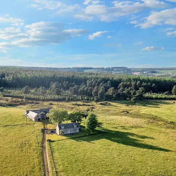 3 Bed in Carron CA227