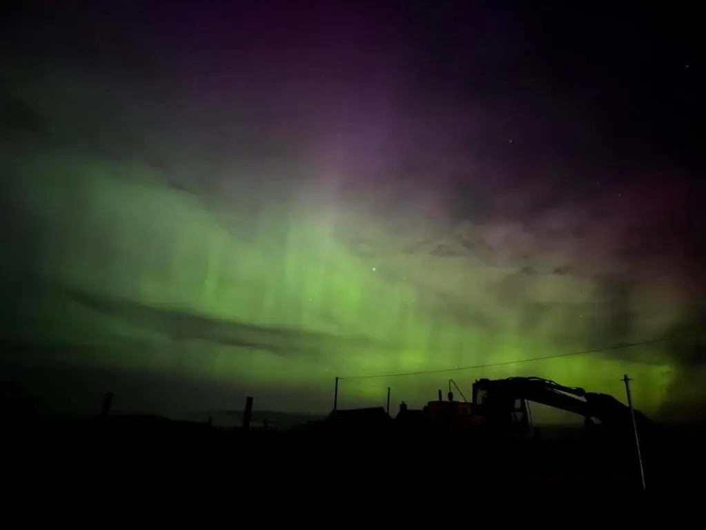 an image of the northern lights in the sky at Robyn\u2019s Nest in Lybster
