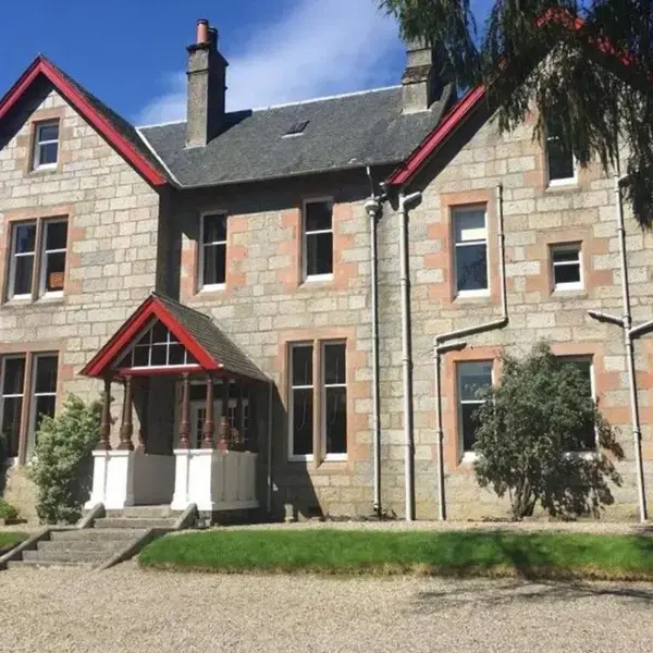 Sherramore Lodge