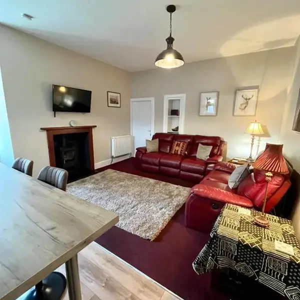 The Farmhouse Snug