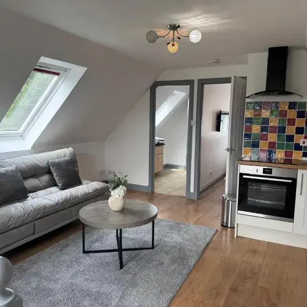 Daviot Lodge apartment