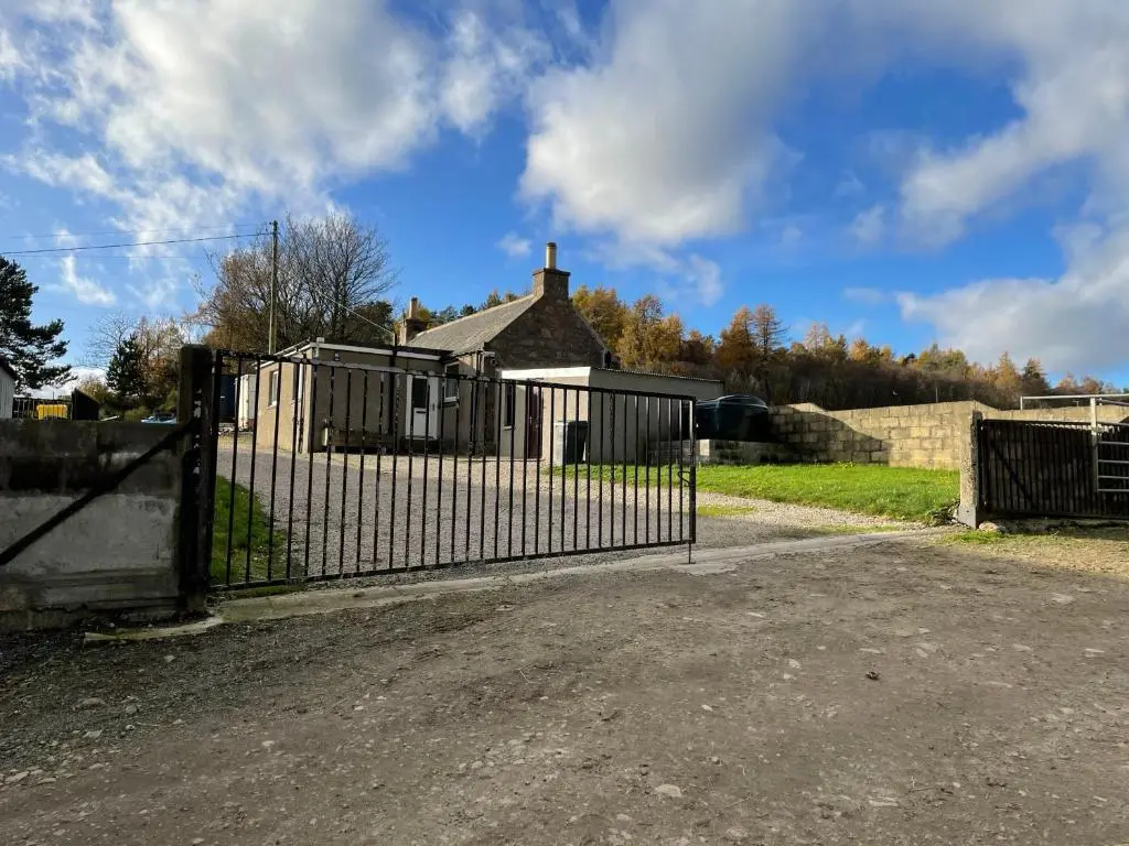 a fence in front of a house at Broadsea in Inverurie