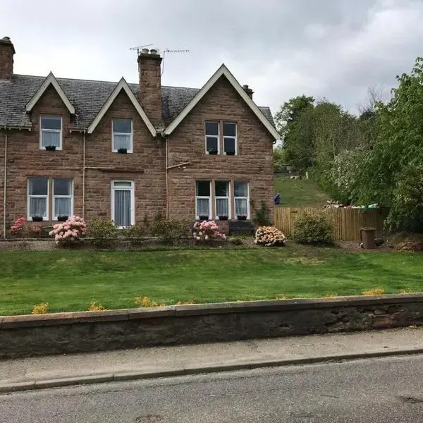 Cromarty View Guest House Accommodations & B&B