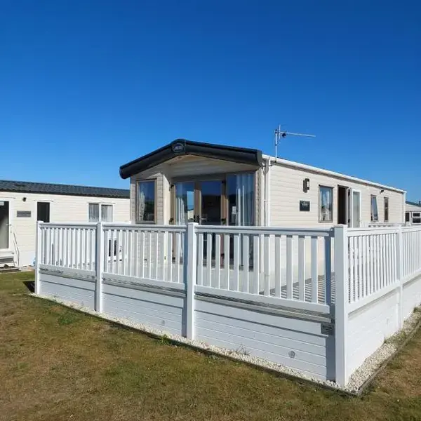 Aurora Way 81
