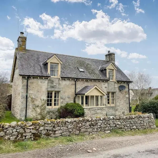 Milton Cottages