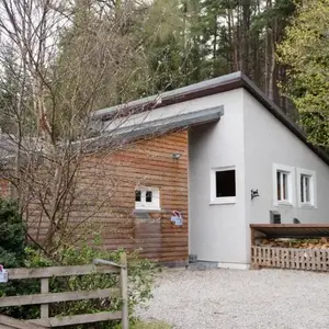 Salmon Run Lodge