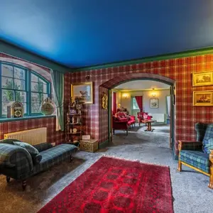 Finest Retreats - White House Retreat