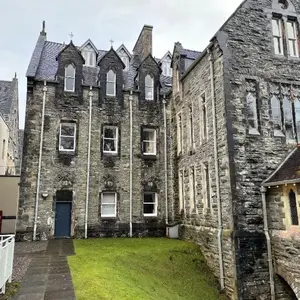 Moat House 1