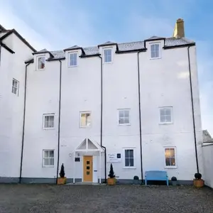 Douglas House Apartments