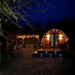 Loch Ness Pods