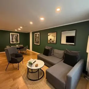 GRAPHITE APARTMENTS