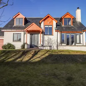 3 Croftside