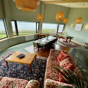 Spacious Sea View Home 5 miles from Inverness